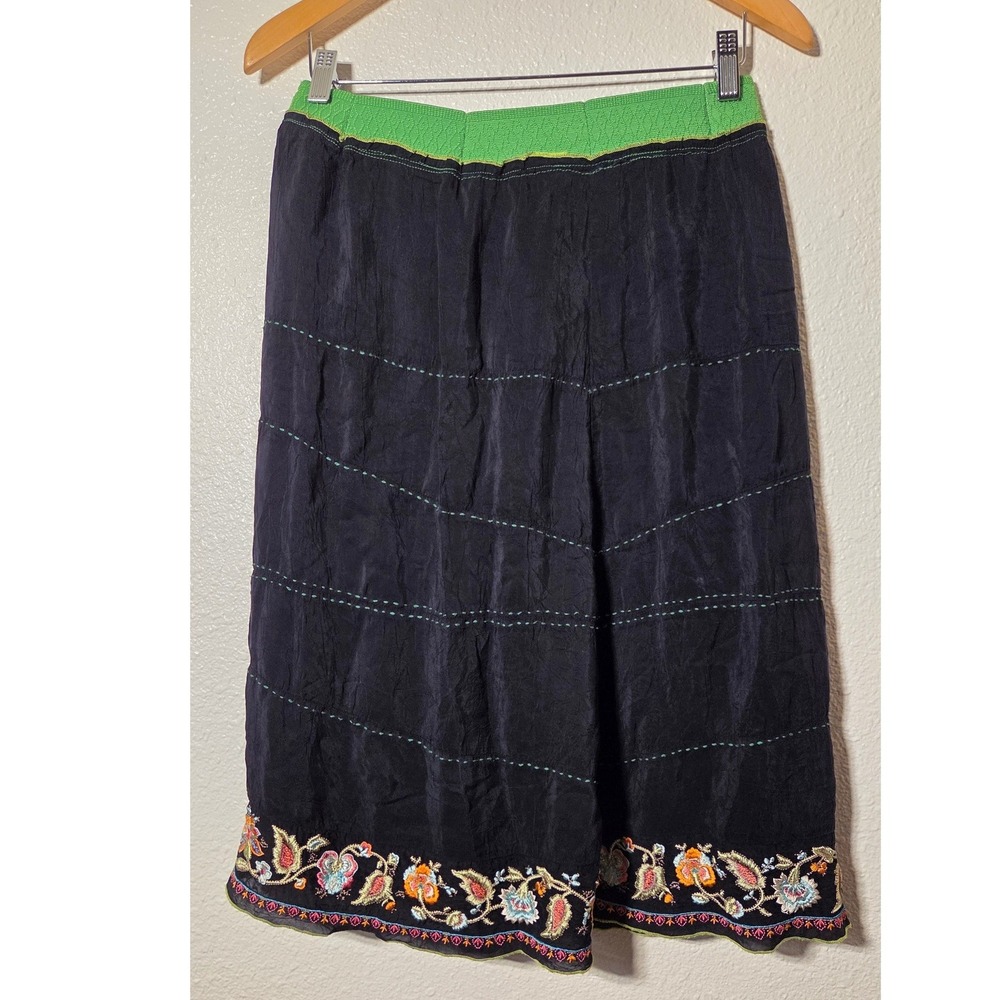 Johnny Was Embroidered Floral‎ Rayon Skirt Black Boho Stretch Waist Small Y2K - Picture 5 of 7